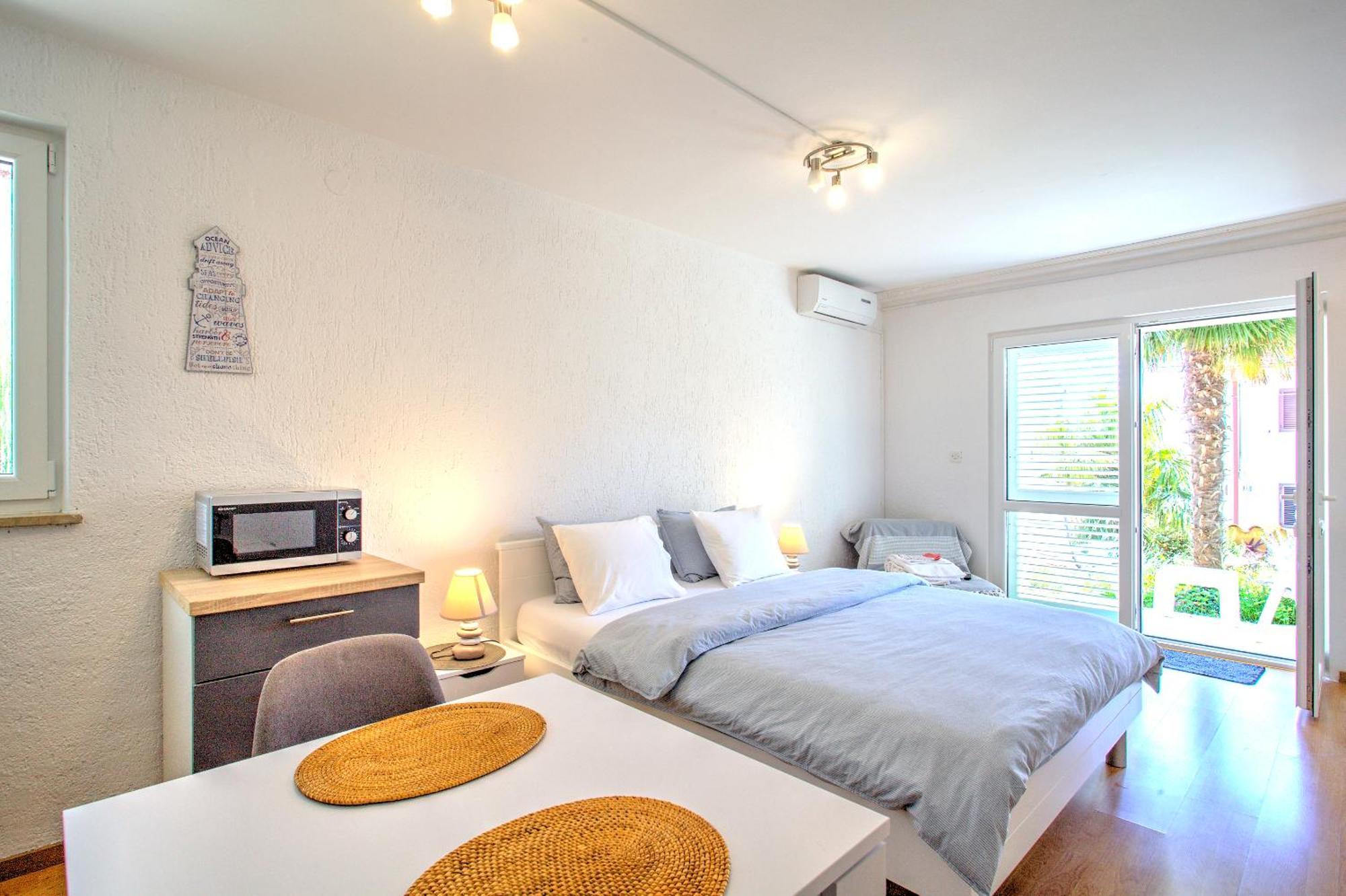 Anmarie Apartments Crikvenica Eksteriør bilde